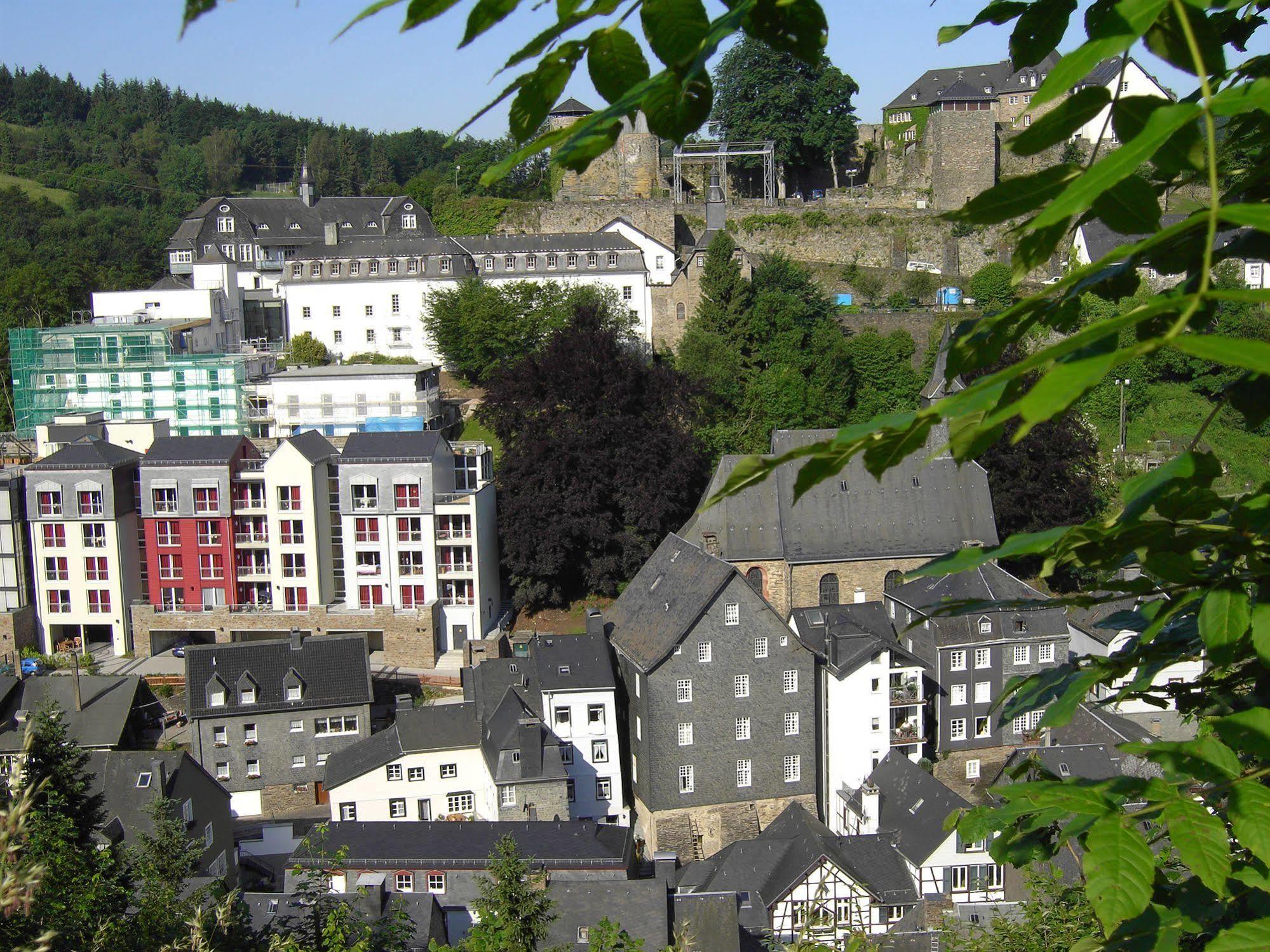 Hotel Graf Rolshausen Monschau Exterior photo